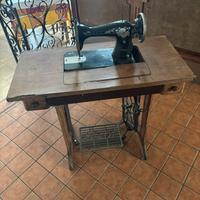 Macchina da cucire singer a pedale