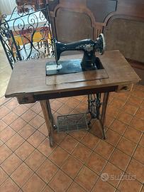 Macchina da cucire singer a pedale