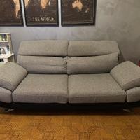 Divano gimigliano 2 posti maxi + pouf