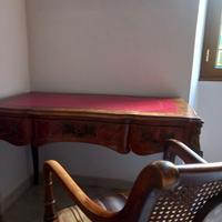 Scrivania  legno massello modello Luigi XV