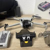 DJI Mini 4 Pro fly more Combo