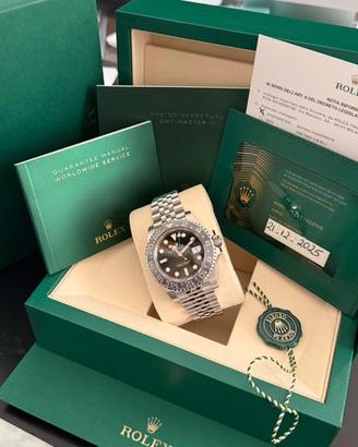 Rolex GMT Master II 126710GRNR full set