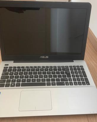 Notebook Asus X555L