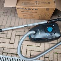 Aspirapolvere roventa praticamente nuovo