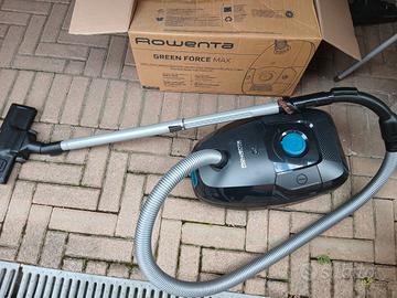 Aspirapolvere roventa praticamente nuovo