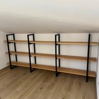 Libreria "industriale" in legno e ferro