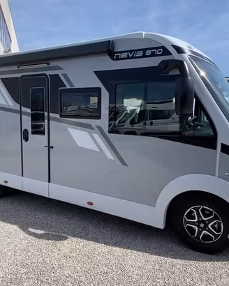 MC LOUIS Nevis 870 auto