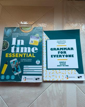 In time essential libro scolastico