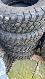 4X Bfgoodrich Mud-terrain Gomme 255 75 17 111 108Q