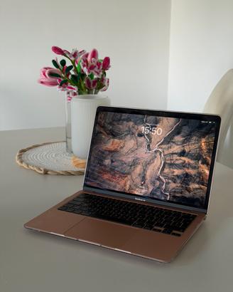 Macbook Air 13” 2020 Retina - Intel i5 256GB