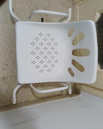 Sedia girevole per vasca
