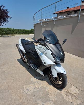yamaha t-max 530