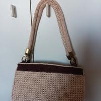 Borsa ad uncinetto