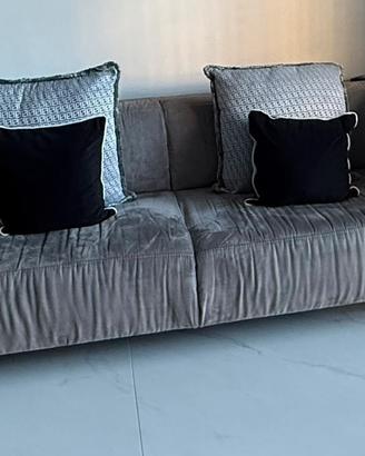Divano in nabuk 2.40 m