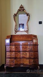 Trumeau/cassettiera con ribalta.