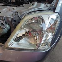 Proiettore sinistro OPEL MERIVA del 2004