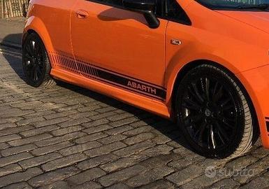 MINIGONNE IN PLASTICA (ABS ) NERO OPACO X FIAT GRA