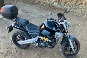 Yahama MT 03