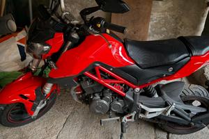 benelli 125 TNT