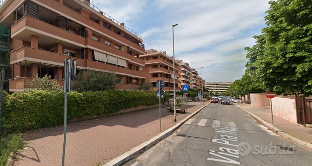 FONTE LAURENTINA- BILOCALE con TERRAZZO e P.AUTO