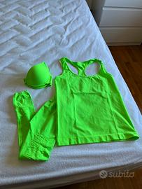 Completo verde fluo