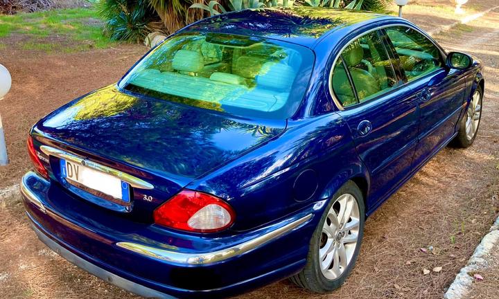 Potente Jaguar di interesse storico