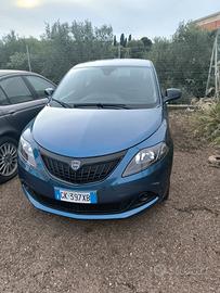 lancia Ypsilon Hybrid 2023