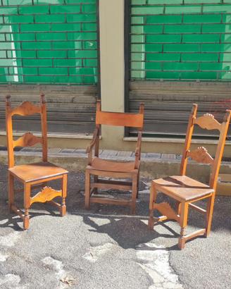 Trio sedie in legno massello