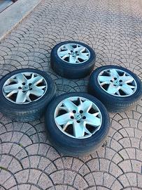 Cerchi 16"   5 bulloni