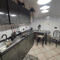 CUCINA CON ISOLA