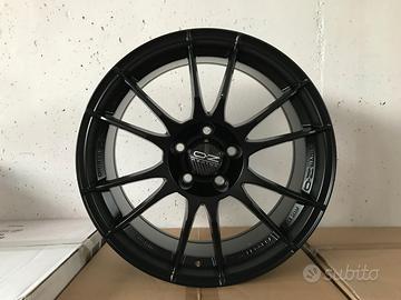 Cerchi in lega OZRacing Ultraleggera 7,5x17Renault