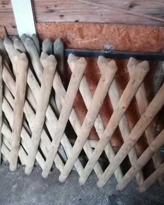 staccionata in legno 