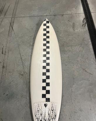 Tavola surf shortboard