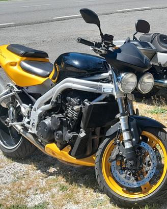 triumph speed triple 955 i