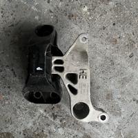 Supporto motore Renault Captur 1.6 ibrida codice m