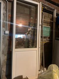 Porta finestra PVC bianco massa