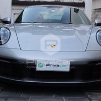 PORSCHE 911 Carrera 4S