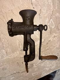 Tritacarne Macinacarne in ghisa vintage Tre Spade