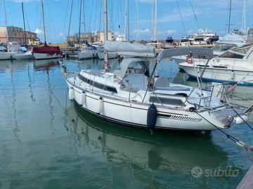 Barca a Vela 10mt Fandango 33 pronta alla boa