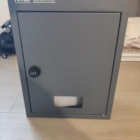 Cassetta postale da incasso a parete