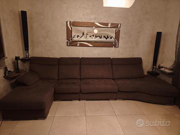 divano con chaise  longue