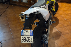 Husqvarna 701 Supermoto 2022 - depo (a libretto)