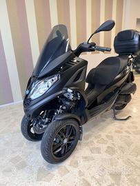 Piaggio MP3 300 hpe 2024 km 4.200
