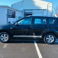 Mitsubishi Outlander 2.0 4x4