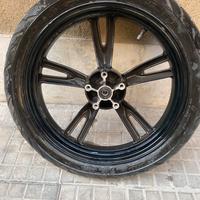 Peugeot Tweet 125 cerchio anteriore