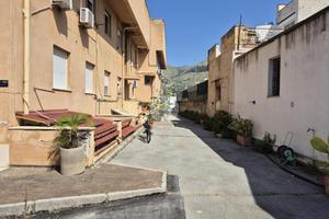 2 LOCALI A PALERMO