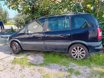 Opel zafira 2003