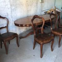 Tavolo Vintage con 4 sedie 