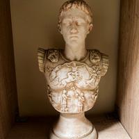 Statue Augusto di prima porta