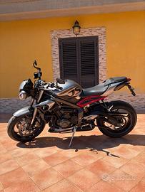 TRIUMPH STREET TRIPLE 765 RS